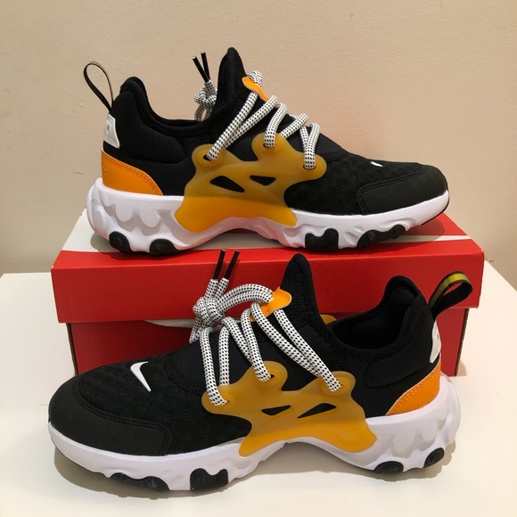 Nike Shoes - NIB Nike React Presto 6Y==7.5Wmns
